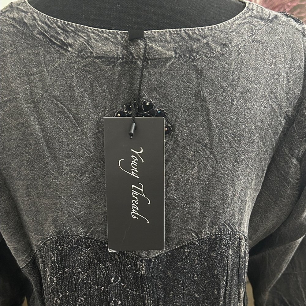 NWT Young Threads Chic Black Button-Up Women's Bl… - image 3